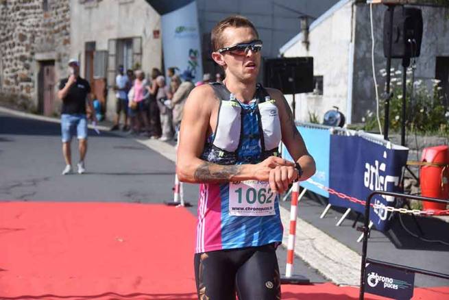 |Cédric Bonnefoy, associé à Nicolas Falatik, a remporté les 31 km en relais|Baptiste Gibert, 1er sur 8 km|Mickaël Reynaud, 2e sur 8 km|Thomas Guérin, 3e sur 8 km|Le podium des 8 km|Jérôme Cachard et Fabien Russier, 2e sur 31 km en relais|Cédric Guyot, 2e sur 31 km|Karine Herry, 1re sur 8 km||Thibault Imbert, 1er sur 14 km||Johane Girard, 1re sur 14 km|Manon Michel, 2e sur 14 km||