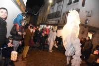 Yssingeaux : trois chevaux majesteux pour un spectacle apprécié en centre-ville