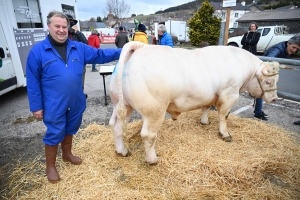 Foire grasse : les éleveurs de Freycenet-la-Cuche comme à la maison aux Estables