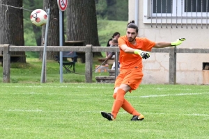 Foot, D2 : Tence remporte le match de la peur contre Sainte-Sigolène