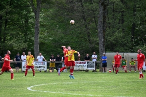 Foot, D2 : Tence remporte le match de la peur contre Sainte-Sigolène