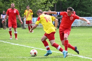 Foot, D2 : Tence remporte le match de la peur contre Sainte-Sigolène