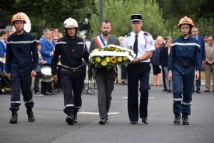 Montfaucon-en-Velay : le nouveau chef installé et des promotions chez les pompiers