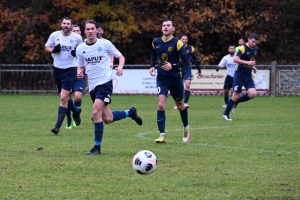 Foot, R2 : Sucs et Lignon accroche le co-leader, Monistrol seul en tête