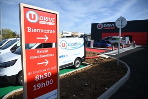 Drive, station de lavage, locations : Super U développe de nouveaux services à Yssingeaux (vidéo)