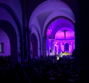 Riotord : cordes frappées et cordes pincées pour le concert piano-clavecin