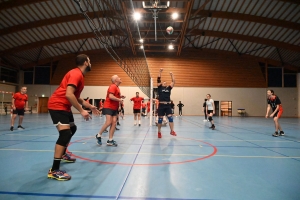 Volley : Yssingeaux vainqueur à domicile du tournoi interclubs