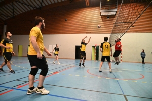 Volley : Yssingeaux vainqueur à domicile du tournoi interclubs