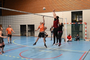 Volley : Yssingeaux vainqueur à domicile du tournoi interclubs