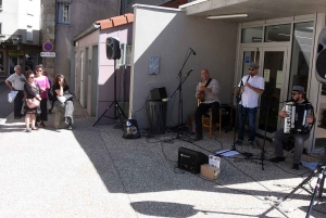 Yssingeaux : un apéritif musical et un marché dominical plus étoffé pour l&#039;été