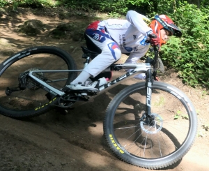 Noa Tessier sacré champion du Trophée de France des jeunes vététistes