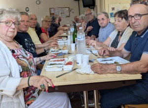 Saint-Pal-de-Mons : un pique-nique à l&#039;abri pour le club Bel Horizon