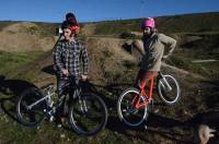 Sylvain Vasselon (à droite) s&#039;occupe des cours de BMX.