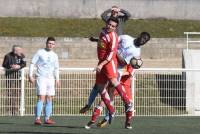 Foot : Monistrol-sur-Loire cartonne