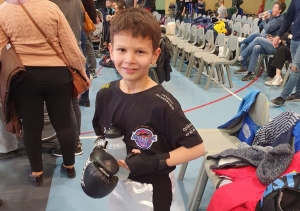 Full-contact : une pluie de victoires pour l&#039;Athlétic-Club du Puy au Tournoi des novices