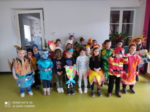 Le carnaval à l’école Saint-Joseph de Raucoules sur le thème des « quatre éléments »