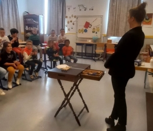 Yssingeaux : le théâtre s’invite dans les classes à l’école Jean-de-la-Fontaine