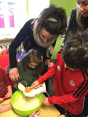 Grazac : les écoliers fêtent la Chandeleur