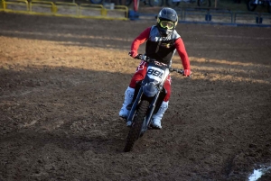 Yssingeaux : le spectacle de bout en boue au motocross d&#039;Amavis