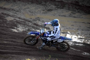 Yssingeaux : le spectacle de bout en boue au motocross d&#039;Amavis