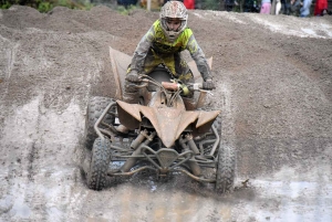 Yssingeaux : le spectacle de bout en boue au motocross d&#039;Amavis