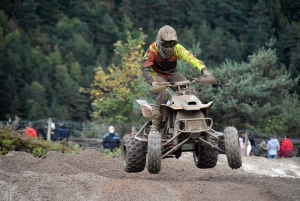 Yssingeaux : le spectacle de bout en boue au motocross d&#039;Amavis