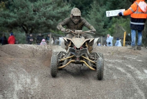 Yssingeaux : le spectacle de bout en boue au motocross d&#039;Amavis