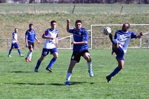 Foot, coupe : Coubon à l&#039;arrachée à Saint-Pierre-Eynac (vidéo)