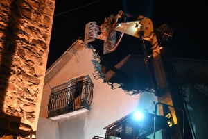 Yssingeaux : une nuit pour démolir une maison en centre-ville (vidéo)