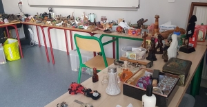 Des collègiens d&#039;Yssingeaux se familiarisent avec le théâtre d&#039;objets