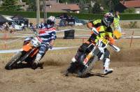 Saint-Maurice-de-Lignon : le motard Tristan Borel gagne la course sur prairie