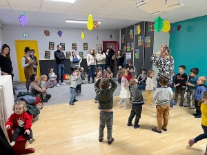 Grazac : les bambins découvrent l&#039;école