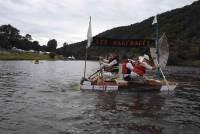 Beauzac : dix baignoires comme des poissons sur l&#039;eau sur la Loire