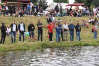 Beauzac : dix baignoires comme des poissons sur l&#039;eau sur la Loire