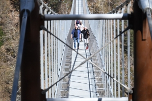 La passerelle himalayenne des gorges du Lignon est ouverte ! (vidéo)