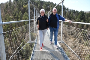 La passerelle himalayenne des gorges du Lignon est ouverte ! (vidéo)