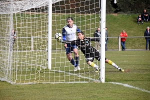 Foot : Monistrol-sur-Loire retrouve la tête en Régional 3