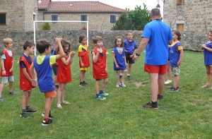 Des écoliers de Grazac découvrent le rugby