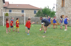 Des écoliers de Grazac découvrent le rugby