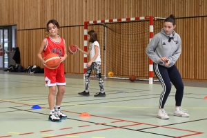 Retournac : 54 jeunes basketteurs de Haute-Loire en stage au gymnase