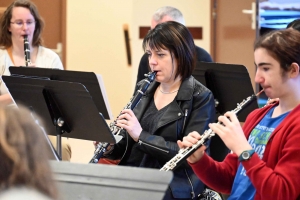 Yssingeaux : l&#039;harmonie municipale répète des musiques latines pour le 18 juin (vidéo)