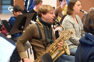 Yssingeaux : l&#039;harmonie municipale répète des musiques latines pour le 18 juin (vidéo)