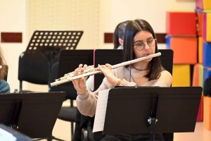 Yssingeaux : l&#039;harmonie municipale répète des musiques latines pour le 18 juin (vidéo)