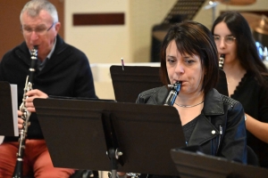 Yssingeaux : l&#039;harmonie municipale répète des musiques latines pour le 18 juin (vidéo)