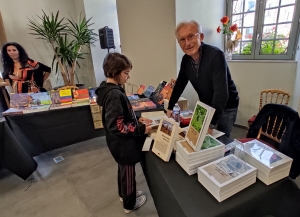 On peut remplir son panier de livres, ce dimanche, jusqu&#039;à 18 heures à Yssingeaux