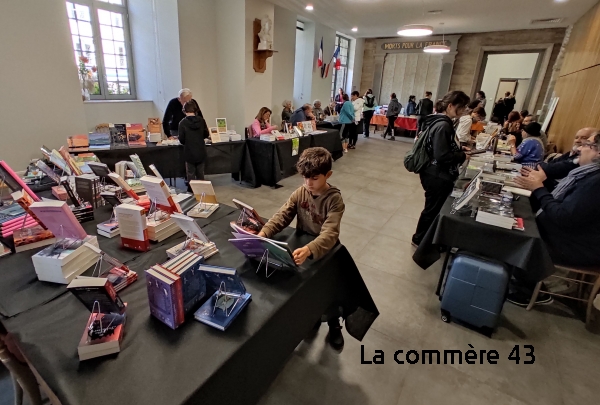 |Daniel Roux||Nicole de Saint-Sernin|||Sandrine Gerosa l&#039;Ecume des Sucs et l&#039;illustratrice Judith Chomel|||Maryse Mézard et son dernier roman|Michel Flandin, Nicole Tardy|||Martine Le Révérend||||||||||||||||