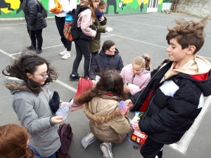 Les écoles de Vorey et Retournac célèbrent Pâques ensemble