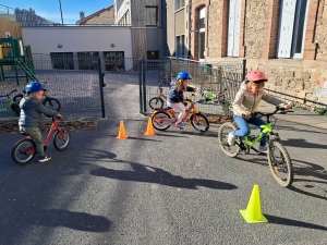 Semaine des jeux olympiques et paralympiques ä l&#039;école privée de Dunières