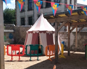 Yssingeaux : le centre de loisirs Les Sucs en herbe à l&#039;heure médiévale