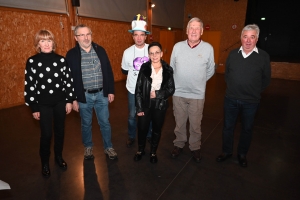 Marie-Jo Michel, Alain Fournier (maire actuel), Bernard Boncompain, Odile Decolin, Louis Ouillon (ancien maire) et Gilles Saumet (ancien maire)